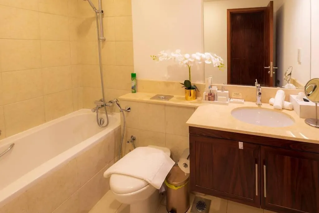 Apartment First Class 2Br With Full Burj Khalifa And Fountain View Dubai United Arab Emirates