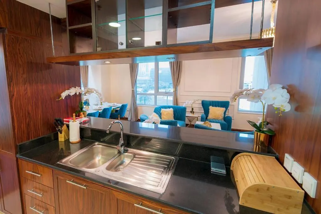 First Class 2Br With Full Burj Khalifa And Fountain View Dubai United Arab Emirates
