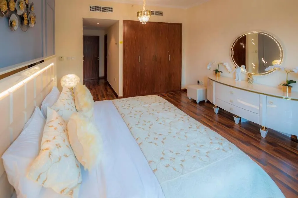 First Class 2Br With Full Burj Khalifa And Fountain View Dubai United Arab Emirates