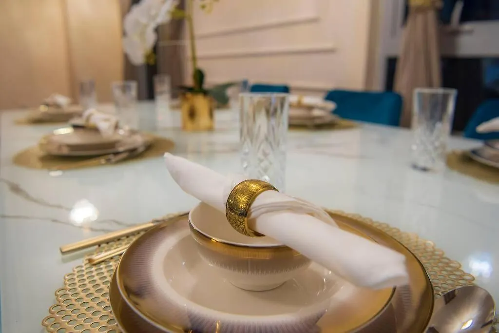 Apartment First Class 2Br With Full Burj Khalifa And Fountain View Dubai United Arab Emirates